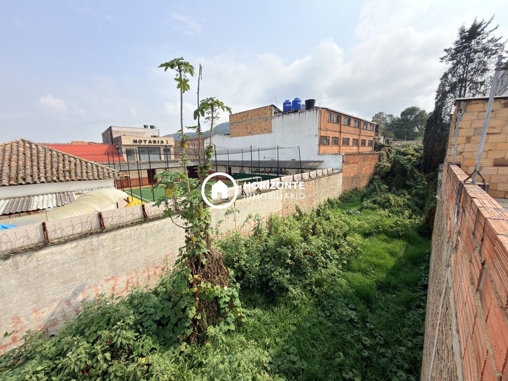 Lote / Terreno en Centro